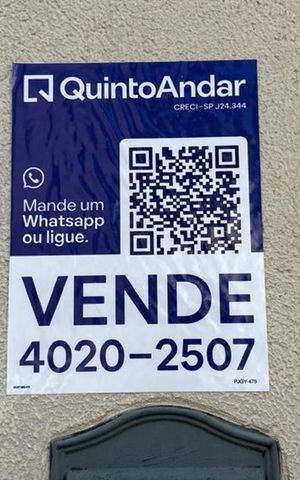 Casa à venda com 104m², 3 quartos e 2 vagasPlaca