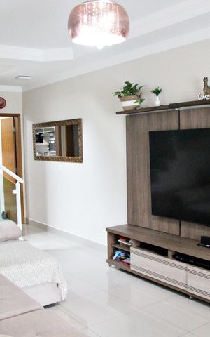 Casa à venda com 175m², 3 quartos e 4 vagasSala