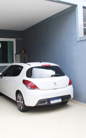 Casa à venda com 175m², 3 quartos e 4 vagasGaragem