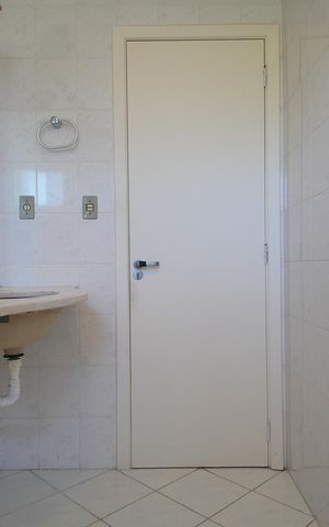 Apartamento à venda com 83m², 2 quartos e 1 vagaBanheiro