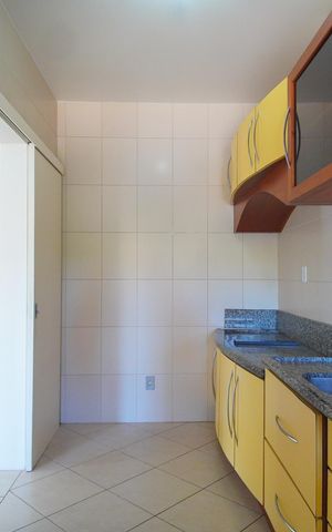 Apartamento à venda com 83m², 2 quartos e 1 vagaCozinha