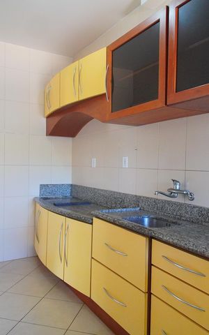Apartamento à venda com 83m², 2 quartos e 1 vagaCozinha