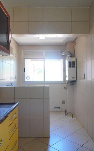 Apartamento à venda com 83m², 2 quartos e 1 vagaCozinha