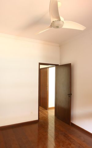 Casa para alugar com 720m², 4 quartos e 6 vagasSuíte 1
