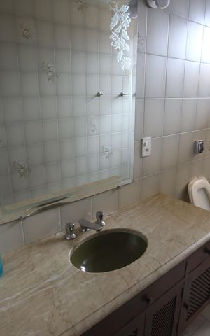 Casa para alugar com 720m², 4 quartos e 6 vagasBanheiro Social