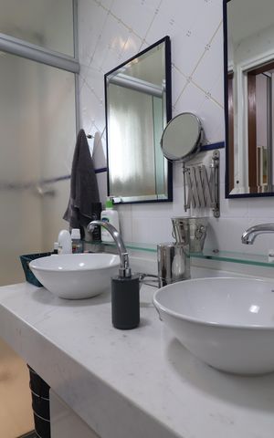 Apartamento à venda com 140m², 3 quartos e 2 vagasBanheirio Quarto 1 suíte