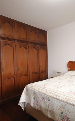 Apartamento à venda com 140m², 3 quartos e 2 vagasQuarto 1 suíte