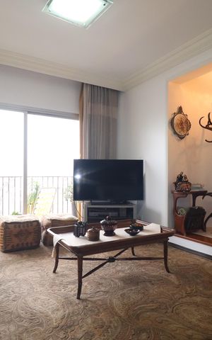 Apartamento à venda com 140m², 3 quartos e 2 vagasSala