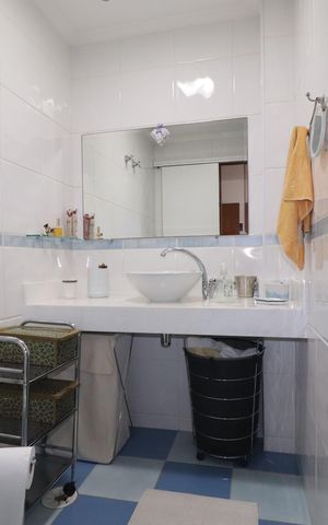 Apartamento à venda com 140m², 3 quartos e 2 vagasBanheiro Quarto 2 suíte