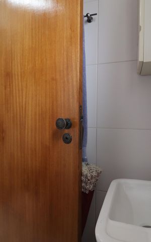 Apartamento à venda com 140m², 3 quartos e 2 vagasBanheiro de Serviço