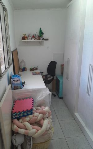 Casa à venda com 210m², 4 quartos e 2 vagas Casa à venda com 210m², 4 quartos e 2 vagasQuarto 4