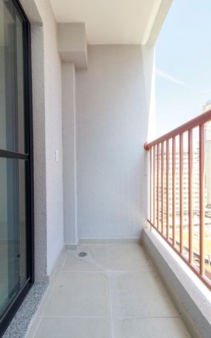 Studio para alugar com 25m², 0 quarto e sem vaga Studio para alugar com 25m², 0 quarto e sem vagaVaranda