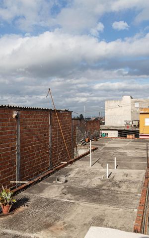 Casa à venda com 145m², 2 quartos e 2 vagas Casa à venda com 145m², 2 quartos e 2 vagasVaranda da Suíte