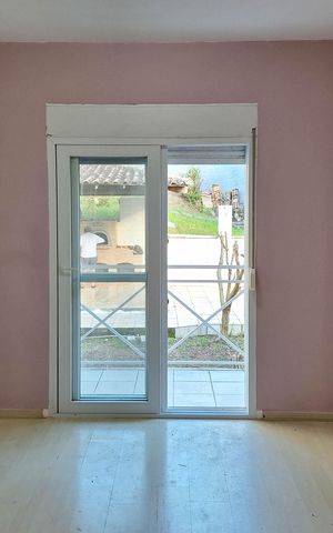 Casa de condomínio à venda com 337m², 3 quartos e 3 vagas Casa de condomínio à venda com 337m², 3 quartos e 3 vagasSuíte 3