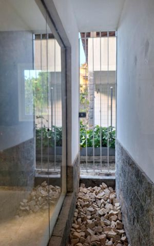 Casa de condomínio à venda com 337m², 3 quartos e 3 vagas Casa de condomínio à venda com 337m², 3 quartos e 3 vagasSala