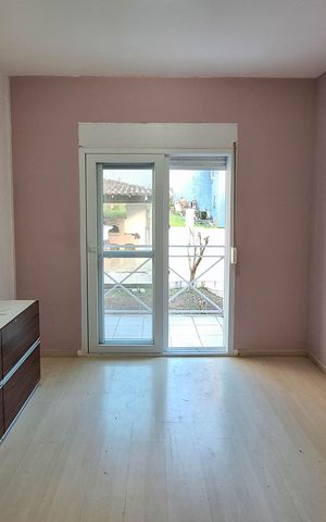 Casa de condomínio à venda com 337m², 3 quartos e 3 vagas Casa de condomínio à venda com 337m², 3 quartos e 3 vagasSuíte 3