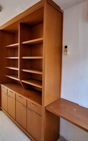 Casa de condomínio à venda com 337m², 3 quartos e 3 vagas Casa de condomínio à venda com 337m², 3 quartos e 3 vagasEscritório