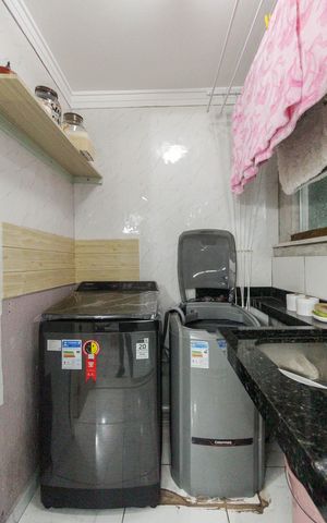 Casa à venda com 600m², 5 quartos e 6 vagas Casa à venda com 600m², 5 quartos e 6 vagasÁrea de Serviço 1