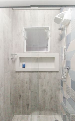 Casa à venda com 600m², 5 quartos e 6 vagas Casa à venda com 600m², 5 quartos e 6 vagasBanheiro da Suíte 3