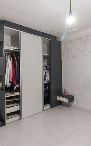 Casa à venda com 600m², 5 quartos e 6 vagas Casa à venda com 600m², 5 quartos e 6 vagasSuíte 4