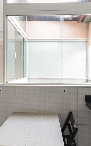 Casa à venda com 600m², 5 quartos e 6 vagas Casa à venda com 600m², 5 quartos e 6 vagasCozinha 2