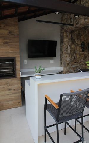 Casa de condomínio à venda com 370m², 4 quartos e 1 vagaChurrasqueira