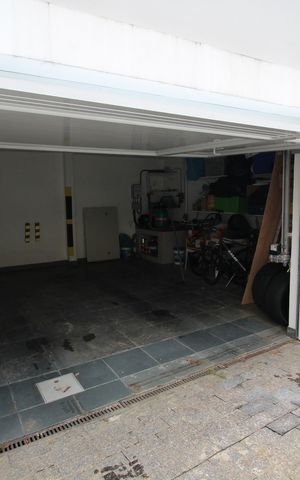 Casa de condomínio à venda com 370m², 4 quartos e 1 vagaGaragem