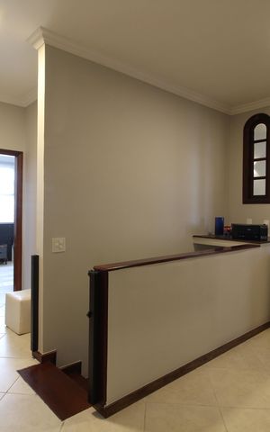 Casa de condomínio à venda com 370m², 4 quartos e 1 vagaHall dos Quartos