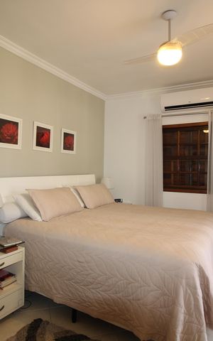 Casa de condomínio à venda com 370m², 4 quartos e 1 vagaQuarto 4 - Suíte