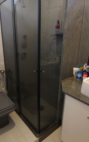 Casa de condomínio à venda com 370m², 4 quartos e 1 vagaBanheiro Social