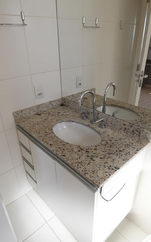 Apartamento à venda com 113m², 3 quartos e 3 vagasBanheiro 1