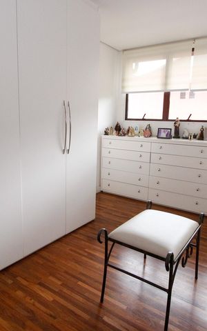 Casa para alugar com 800m², 3 quartos e 6 vagasCloset da suíte 1