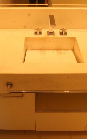 Apartamento à venda com 137m², 3 quartos e 3 vagasBanheiro da Suíte 1