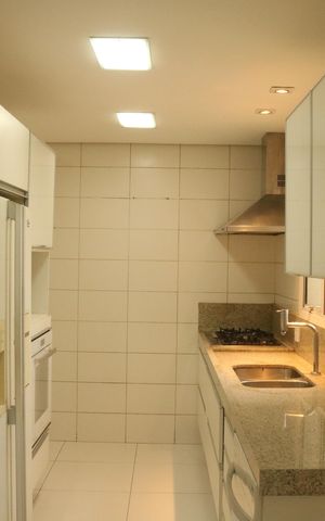 Apartamento à venda com 137m², 3 quartos e 3 vagasCozinha