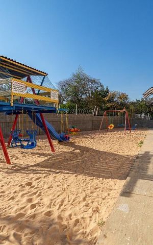 Apartamento à venda com 47m², 2 quartos e 1 vaga Apartamento à venda com 47m², 2 quartos e 1 vagaÁrea comum - Playground