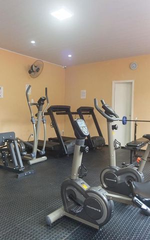 Apartamento à venda com 47m², 2 quartos e 1 vaga Apartamento à venda com 47m², 2 quartos e 1 vagaÁrea comum - Academia