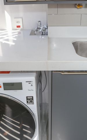 Apartamento à venda com 73m², 2 quartos e 1 vaga Apartamento à venda com 73m², 2 quartos e 1 vagaCozinha e Área de Serviço