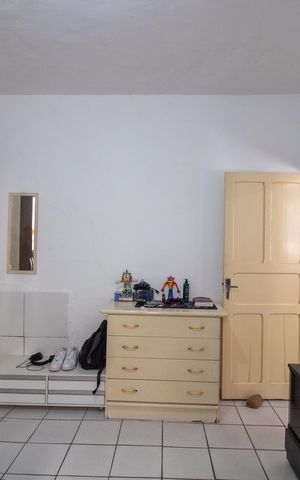 Casa à venda com 185m², 4 quartos e 1 vaga Casa à venda com 185m², 4 quartos e 1 vagaQuarto 1