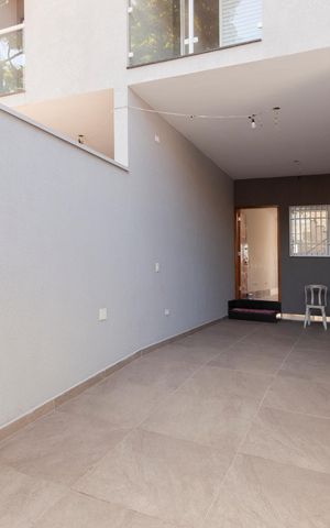 Casa à venda com 141m², 3 quartos e 2 vagasGaragem