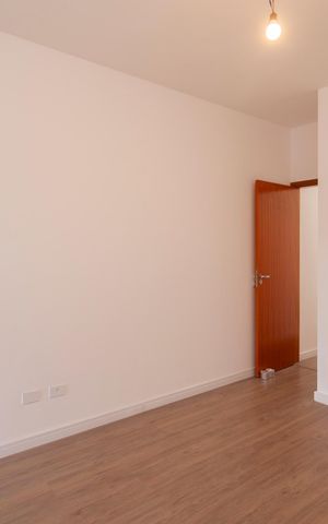 Casa à venda com 141m², 3 quartos e 2 vagasSuíte