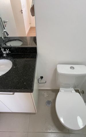 Apartamento para alugar com 25m², 1 quarto e sem vaga Apartamento para alugar com 25m², 1 quarto e sem vagaBanheiro da Suíte
