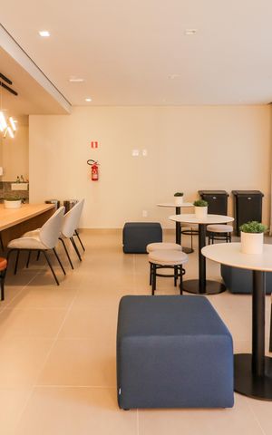Apartamento para alugar com 25m², 1 quarto e sem vaga Apartamento para alugar com 25m², 1 quarto e sem vagaÁrea comum - Salão de festas