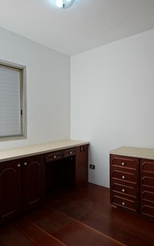 Apartamento à venda com 157m², 2 quartos e 2 vagasQuarto 2
