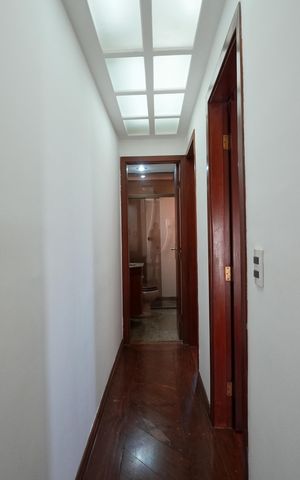 Apartamento à venda com 157m², 2 quartos e 2 vagasCorredor
