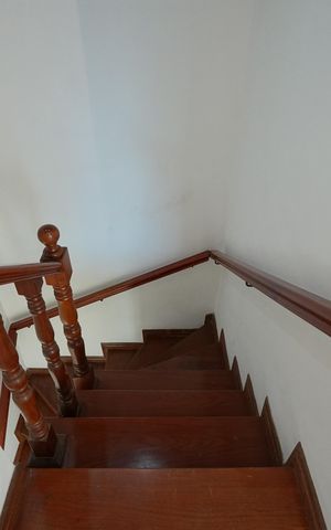 Apartamento à venda com 157m², 2 quartos e 2 vagasEscada
