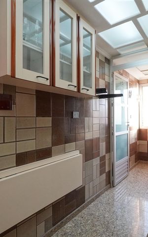 Apartamento à venda com 157m², 2 quartos e 2 vagasCozinha