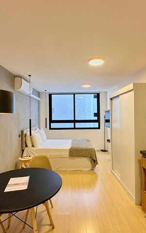 Apartamento à venda com 31m², 1 quarto e sem vaga Apartamento à venda com 31m², 1 quarto e sem vagaSala/Quarto