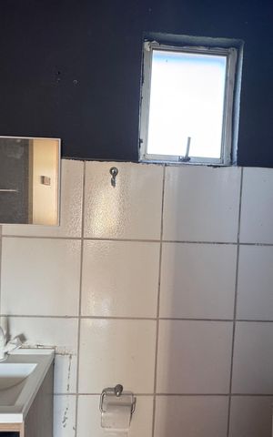 Apartamento à venda com 43m², 2 quartos e sem vaga Apartamento à venda com 43m², 2 quartos e sem vagaBanheiro Social