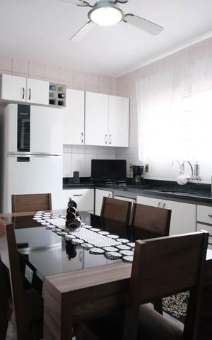 Casa à venda com 190m², 5 quartos e 4 vagasCozinha