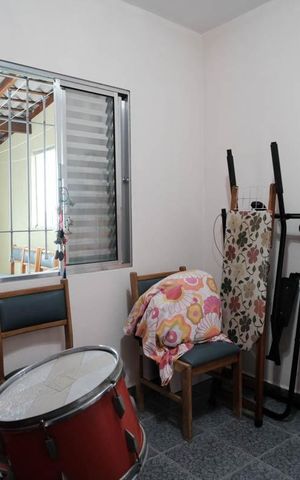 Casa à venda com 190m², 5 quartos e 4 vagasQuarto 4
